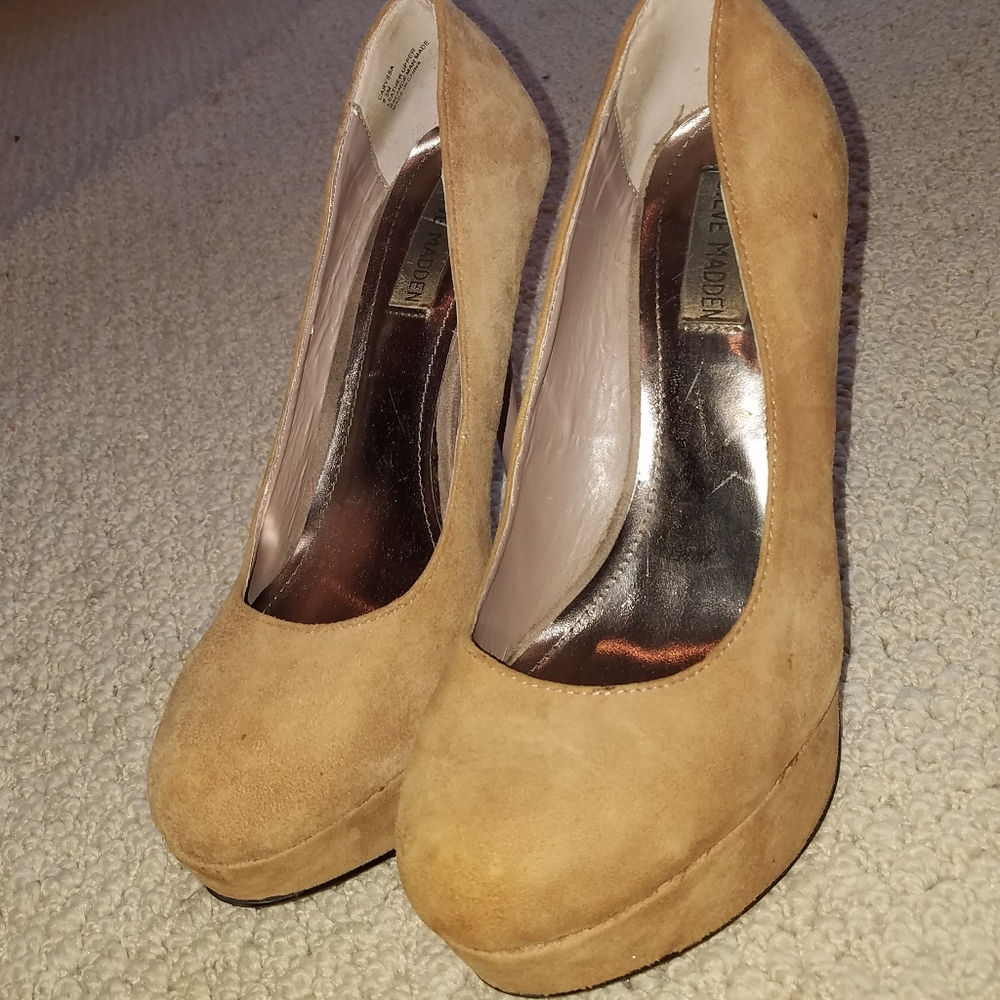 Tan soft heels